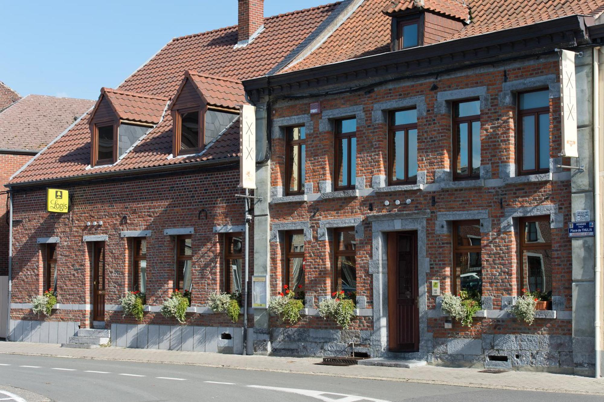 Auberge Le XIX Eme Thulin Екстериор снимка